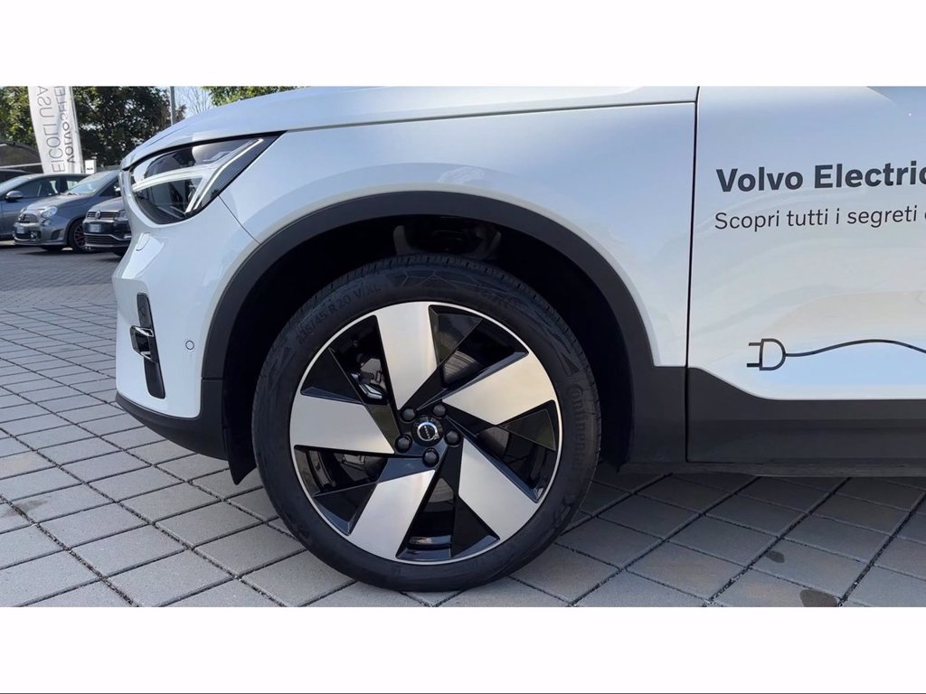 VOLVO C40 RECHARGE TWIN 1ST EDITION MY22