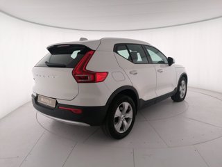 VOLVO XC40 D4 AWD Geartronic Momentum