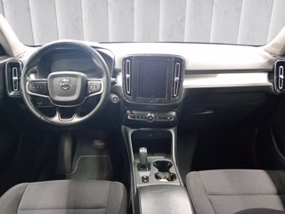 VOLVO XC40 T4 Geartronic Momentum