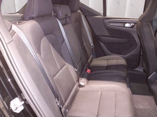 VOLVO XC40 T4 Geartronic Momentum