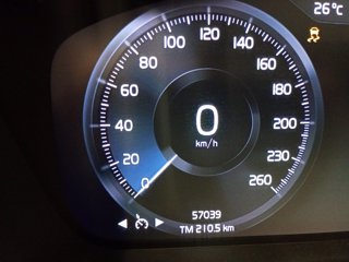 VOLVO XC40 T4 Geartronic Momentum