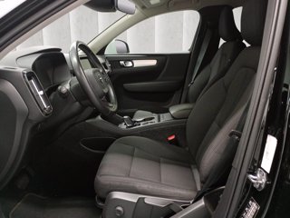 VOLVO XC40 T4 Geartronic Momentum