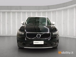 VOLVO XC40 T4 Geartronic Momentum