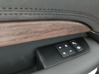 LAND ROVER Discovery 3.0 sdv6 hse 306cv 5p.ti auto my19