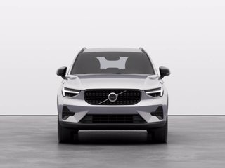VOLVO XC40 2.0 b3 Plus Dark auto