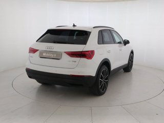 AUDI Q3 35 1.5 tfsi mhev business advanced s-tronic