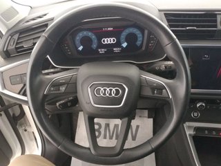 AUDI Q3 35 1.5 tfsi mhev business advanced s-tronic
