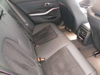 BMW 320d touring mhev 48v xdrive msport auto