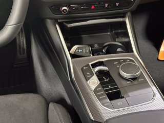 BMW 320i Touring MSport Pro auto