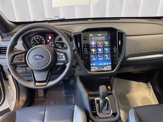 SUBARU Forester 2.0i e-boxer 4dventure lineartronic