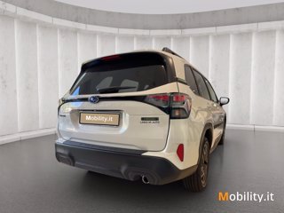 SUBARU Forester 2.0i e-boxer 4dventure lineartronic