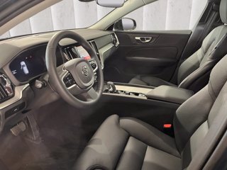 VOLVO V60 2.0 b4 Plus Dark auto