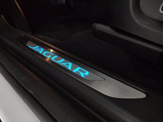 JAGUAR E-pace 2.0 i4 mhev se awd 249cv auto