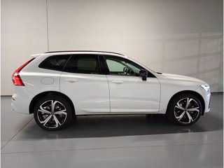 VOLVO XC60 2.0 t6 recharge phev obc 6,4kW Ultimate Dark awd auto