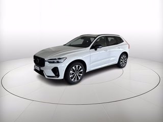 VOLVO XC60 2.0 b4 Plus Dark auto