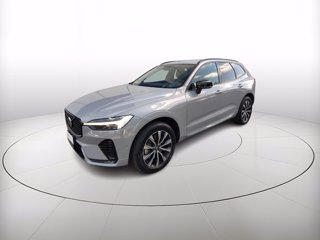 VOLVO XC60 2.0 b4 Plus Dark auto