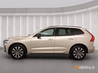 VOLVO XC60 2.0 b4 Plus Dark awd auto