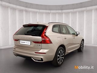 VOLVO XC60 2.0 b4 Plus Dark awd auto