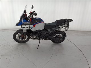 BMW MOTORRAD R 1300 GS Adventure Triple Black my25