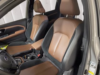 SUBARU Forester 2.0i e-boxer Premium lineartronic