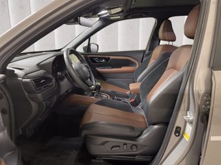 SUBARU Forester 2.0i e-boxer Premium lineartronic