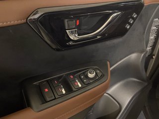 SUBARU Forester 2.0i e-boxer Premium lineartronic