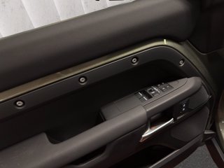 LAND ROVER Defender 90 3.0D I6 200 CV AWD Auto X-Dynamic SE