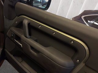 LAND ROVER Defender 90 3.0D I6 200 CV AWD Auto X-Dynamic SE