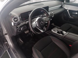 MERCEDES Cla shooting brake 200 d premium auto