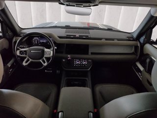 LAND ROVER Defender 110 3.0D I6 200 CV AWD Auto SE