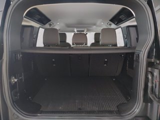 LAND ROVER Defender 110 3.0D I6 200 CV AWD Auto SE