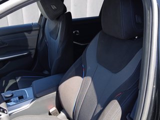 BMW 320d Touring mhev 48V xdrive MSport Pro auto