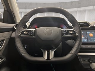 MG ZS 1.5 hybrid+ Standard auto