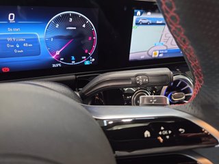 MERCEDES Gla 200 d amg line premium plus 4matic auto