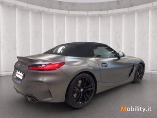 BMW Z4 M40i auto