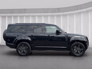 LAND ROVER Defender 130 3.0D I6 300 CV AWD Auto Outbound