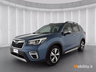 SUBARU Forester 2.0i e-boxer Premium lineartronic