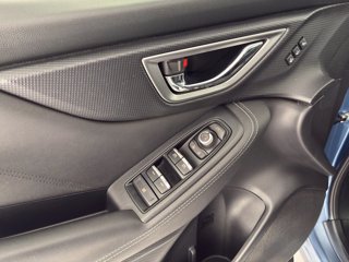 SUBARU Forester 2.0i e-boxer Premium lineartronic