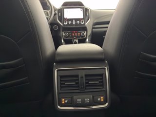 SUBARU Forester 2.0i e-boxer Premium lineartronic