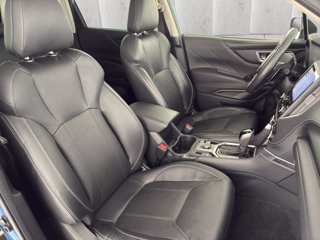 SUBARU Forester 2.0i e-boxer Premium lineartronic