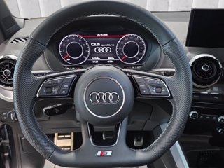 AUDI Q2 40 2.0 tfsi admired quattro s-tronic