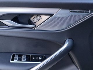 JAGUAR F-Pace 2.0 D 163 CV AWD aut. SE