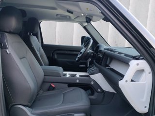 LAND ROVER Defender 90 3.0D I6 200 CV AWD Auto S