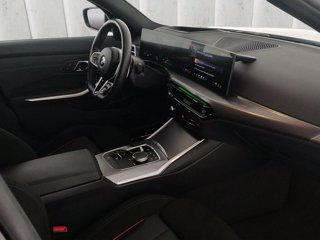 BMW 320d touring mhev 48v xdrive msport pro auto