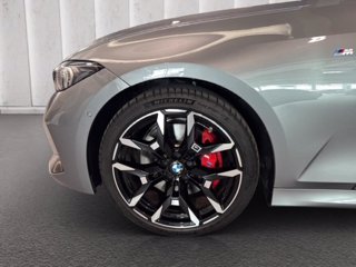 BMW 320d touring mhev 48v xdrive msport auto