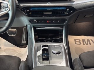 BMW 320d touring mhev 48v xdrive msport auto