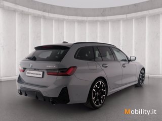 BMW 320d touring mhev 48v xdrive msport auto