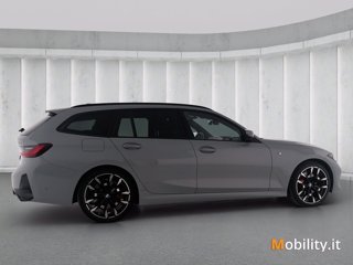 BMW 320d touring mhev 48v xdrive msport auto