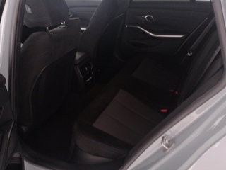 BMW 320d touring mhev 48v xdrive msport auto