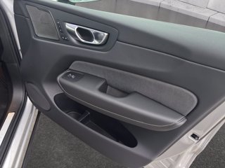 VOLVO XC60 2.0 b5 mhev Plus Dark awd auto